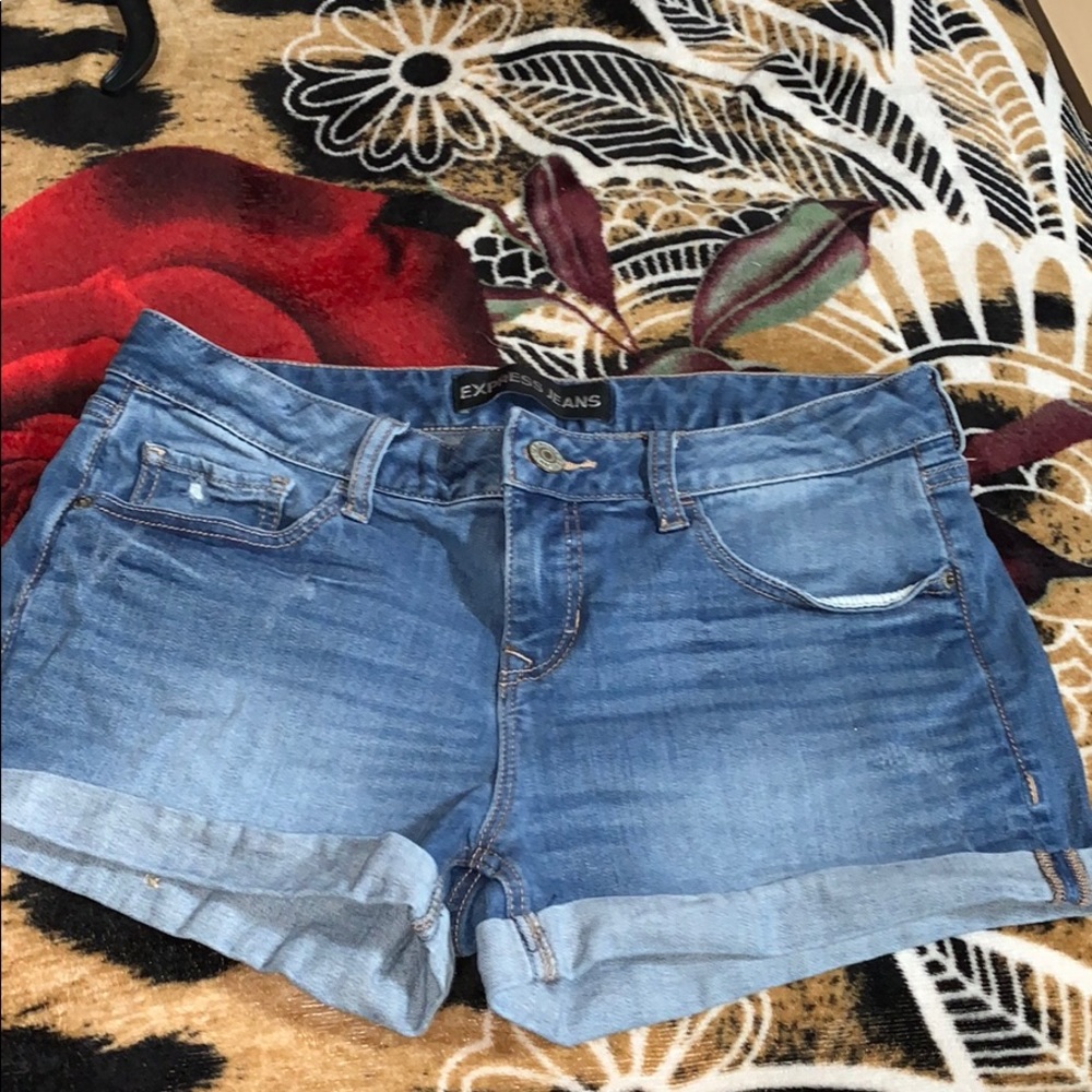 Blue jeans shorts